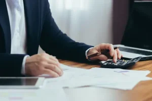 وام بانک قوامین با سند ملکی